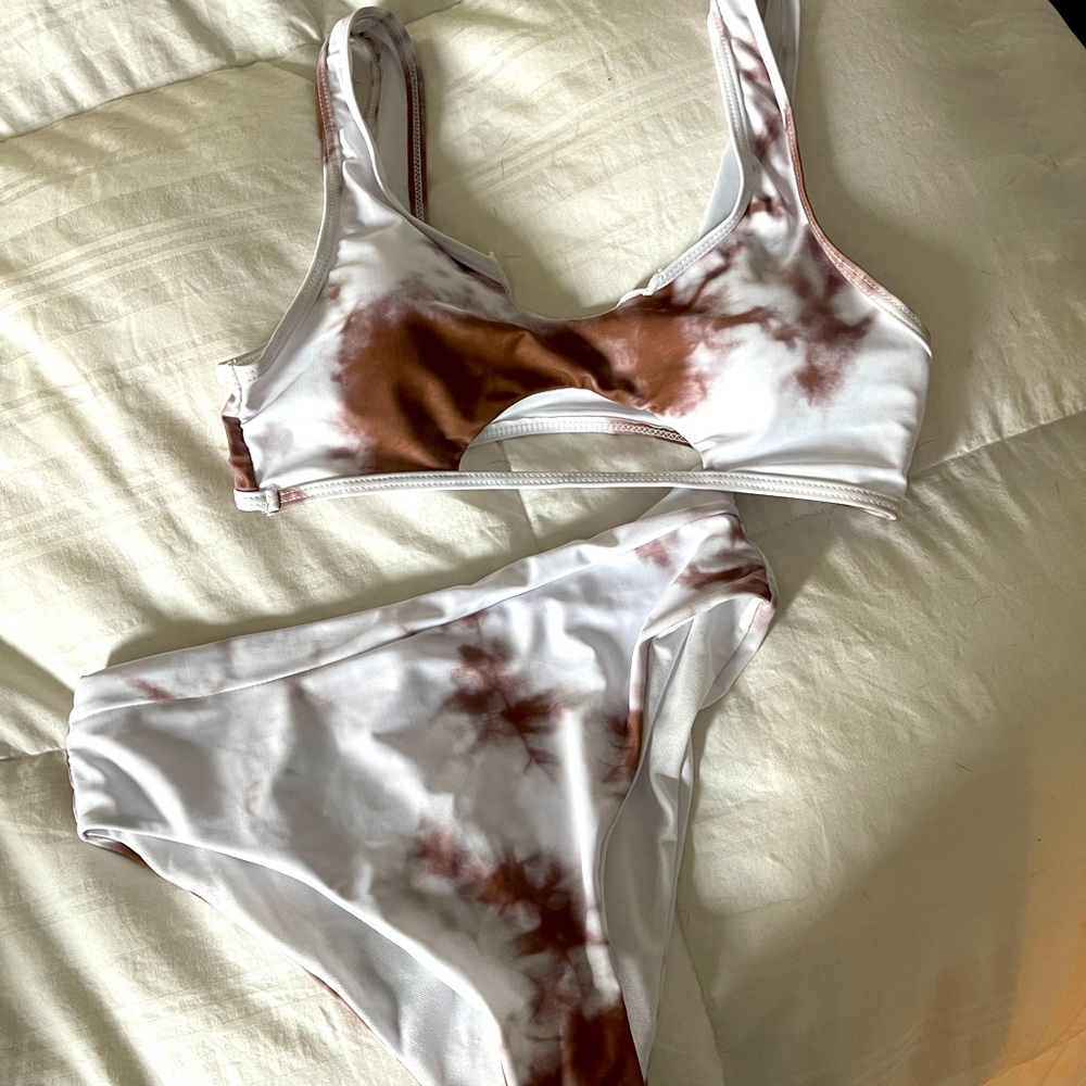 Frankies Bikinis dupe